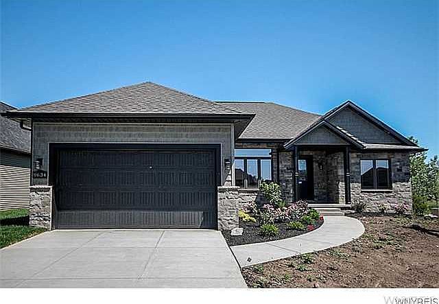 1st image of 9634 Garden Walk