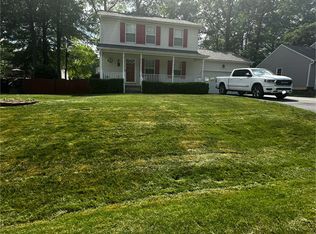 10108 Sharon Springs Dr, Fredericksburg, VA 22408