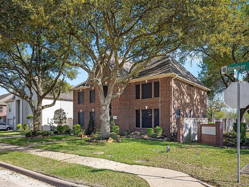 1st image of 6822 Kemper Dr