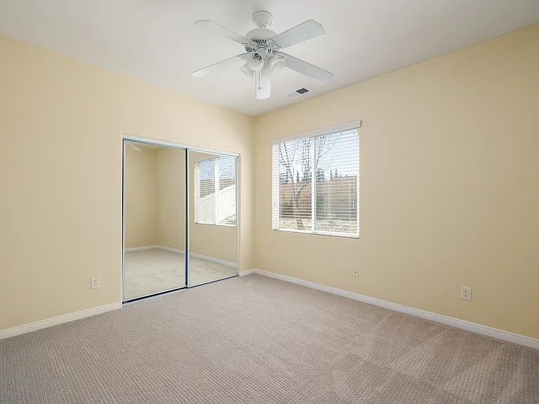 29 Berkshire Ave — Photo 11