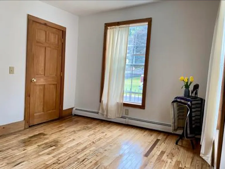 47 Union St #49 — Photo 11