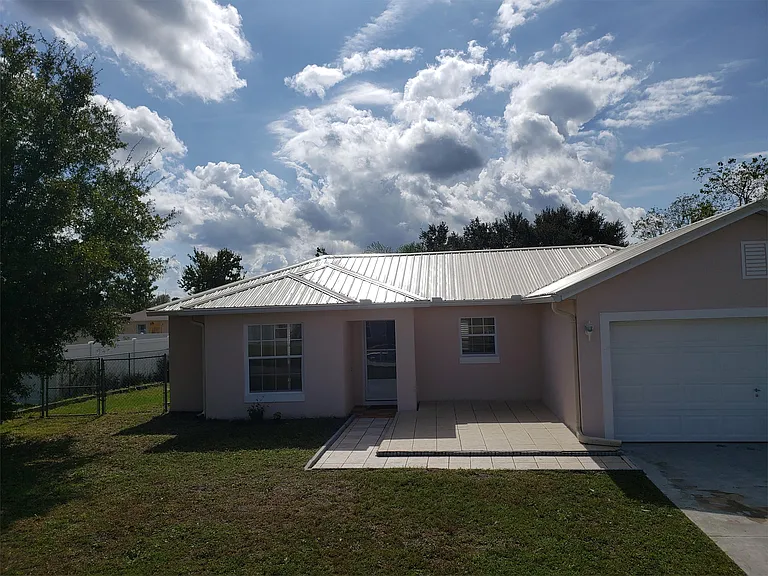 663 Heraldo Ct — Photo 3