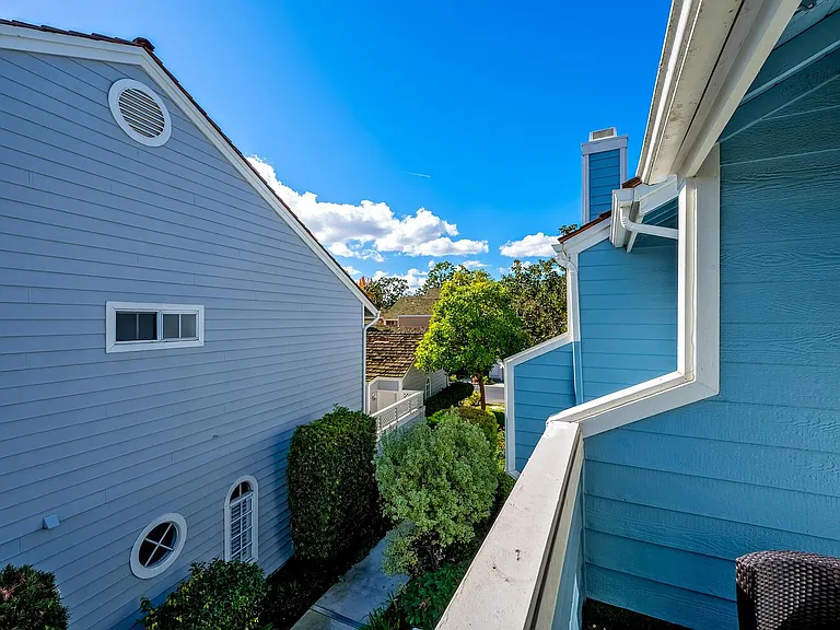 620 Holbrook Ct #101 — Photo 32