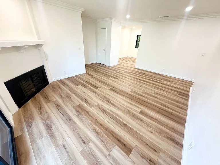 2473 Oswego St #16 — Photo 8