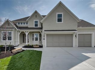 14399 S Parkhill St, Olathe, KS 66061