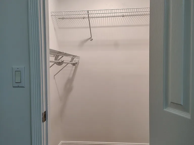 1415 Clearwater Dr — Photo 17