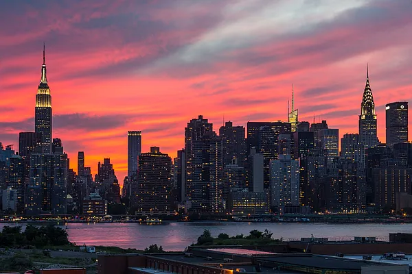 Rented by Domain Companies | media 23