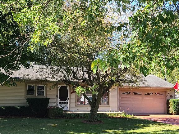 2nd image of 1495 Kenarbre Dr