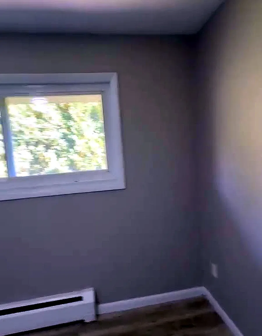 3 bed, 1100 sqft, $2,000 — Photo 3
