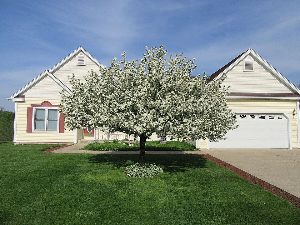 1st image of 7454 Rolling Meadows Dr