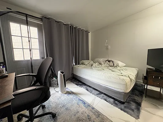 Rented by Compass | media 3