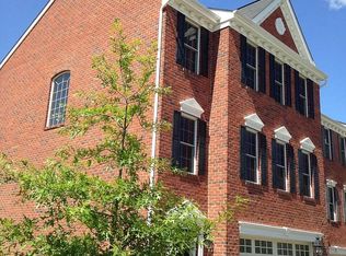 388 Marshall Heights Dr, Wexford, PA
