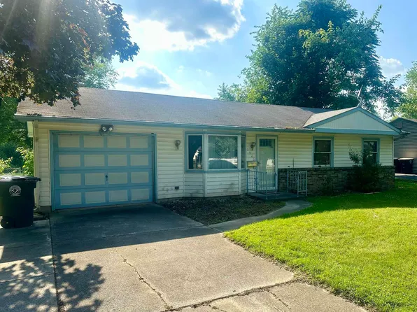 5940 Fernwood Ave, Fort Wayne, IN 46809