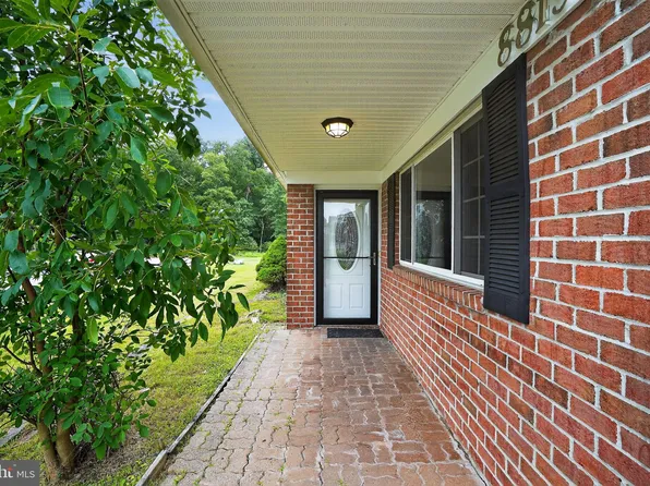 8819 Winterbrook Rd, Randallstown, MD 21133
