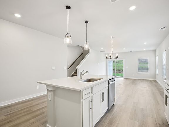 Nashville_Woodmont_Manchester_Kitchen_326 Zen Court.jpg