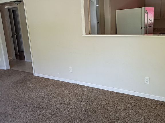3rd image of 2908 W Mallory St