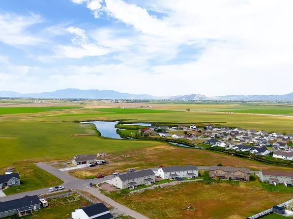 85 E Legacy Dr, Franklin, ID 83237