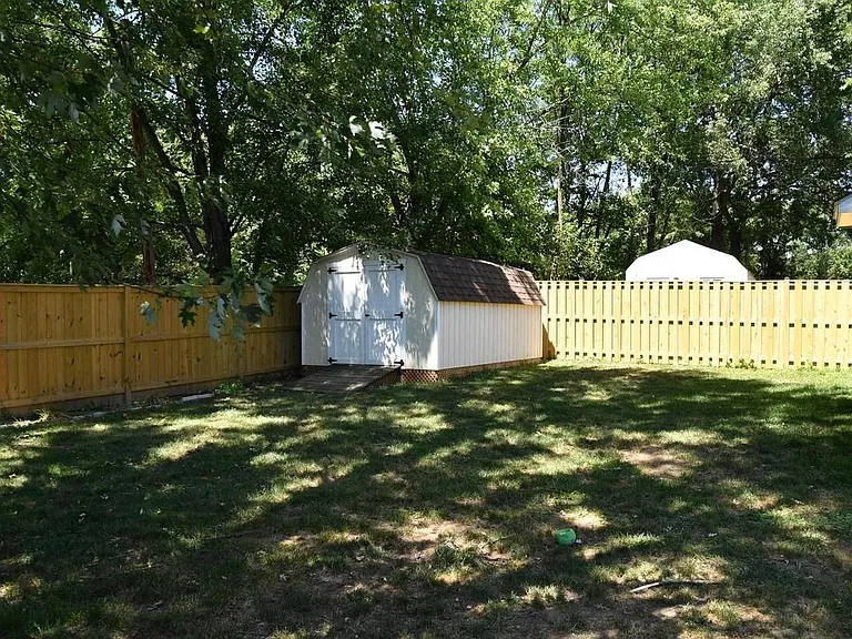 12856 Fantasia Dr — Photo 26