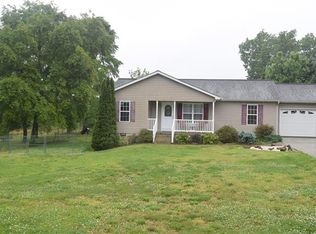 52 Glade Creek Dr, Taylorsville, NC 28681