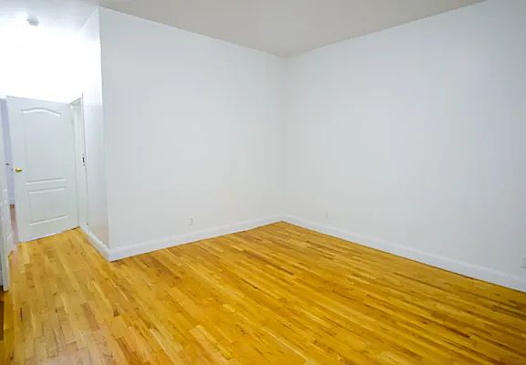 3rd image of 128 W 116th St #2A