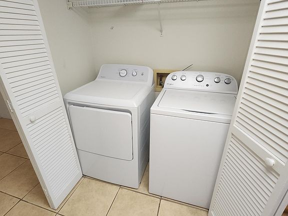 5th image of 317 Hayden Rd APT 9