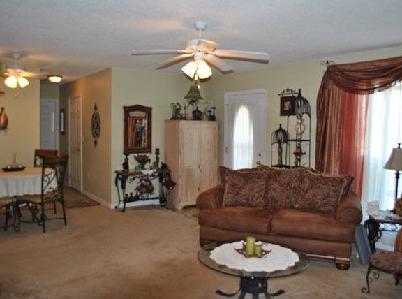 3rd image of 33784 Zuzu Ln