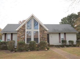 50 Independence Ln, Jackson, TN 38305