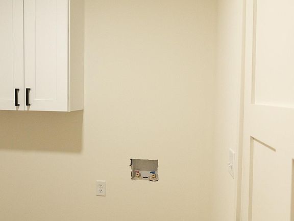2nd image of 200 Matson St