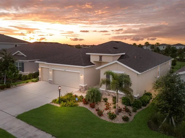 16807 Barnwood Pl, Lakewood Ranch, FL 34211