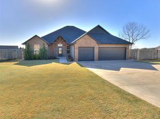 1544 Song Bird Dr, Edmond, OK 73025