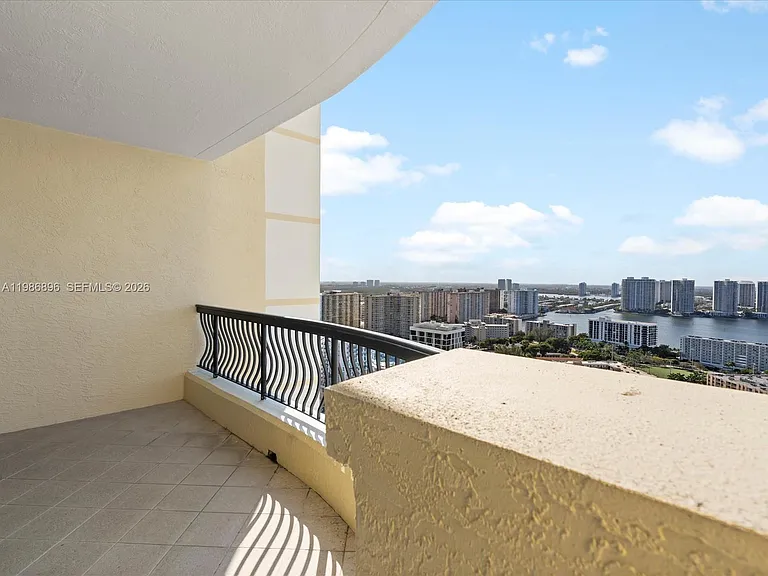 17875 Collins Ave #2903 — Photo 36