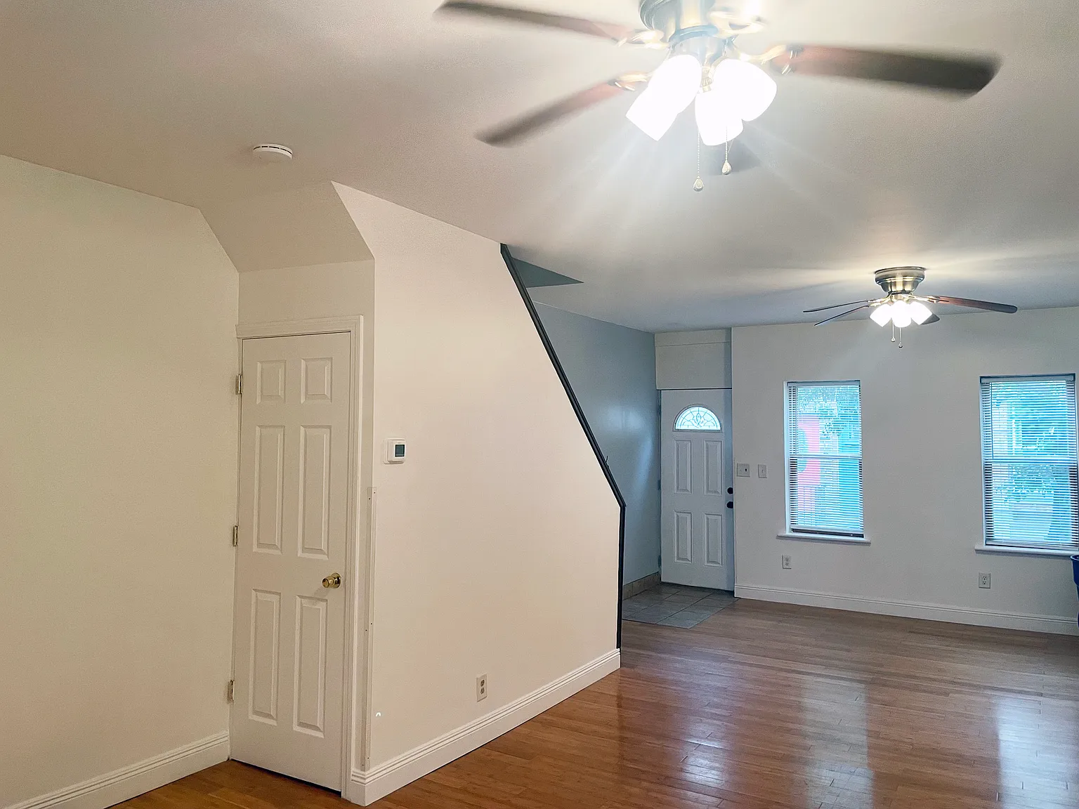 3 bed, 1176 sqft, $1,950 — Photo 4