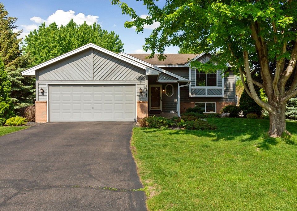 1st image of 14529 Hollow Park Ct