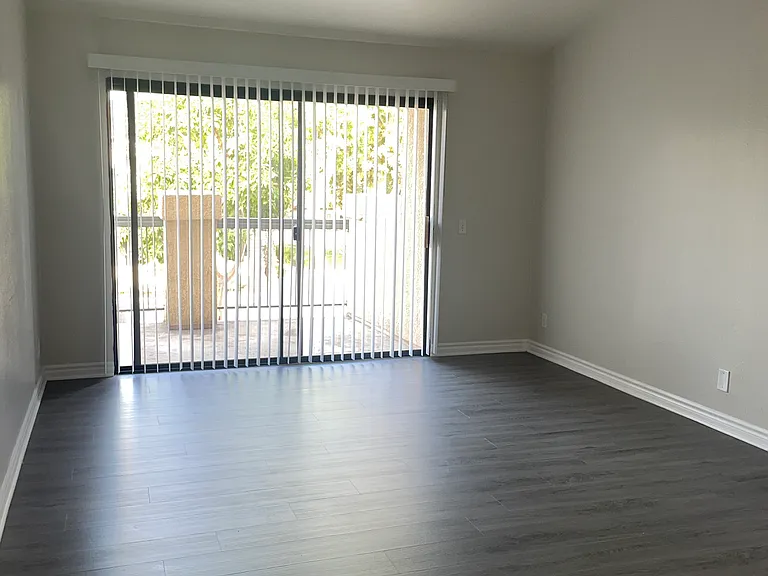 Arroyo Vista Apartments — Photo 24