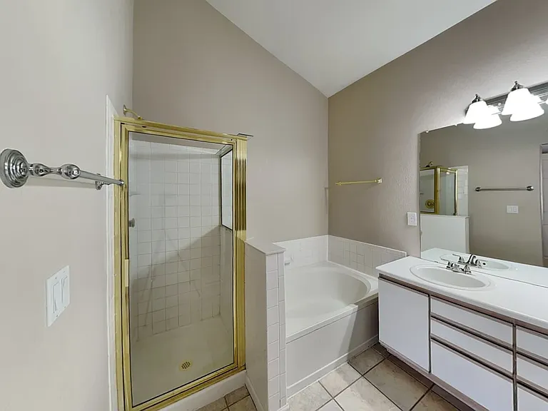 4731 N Silverlace Dr — Photo 9