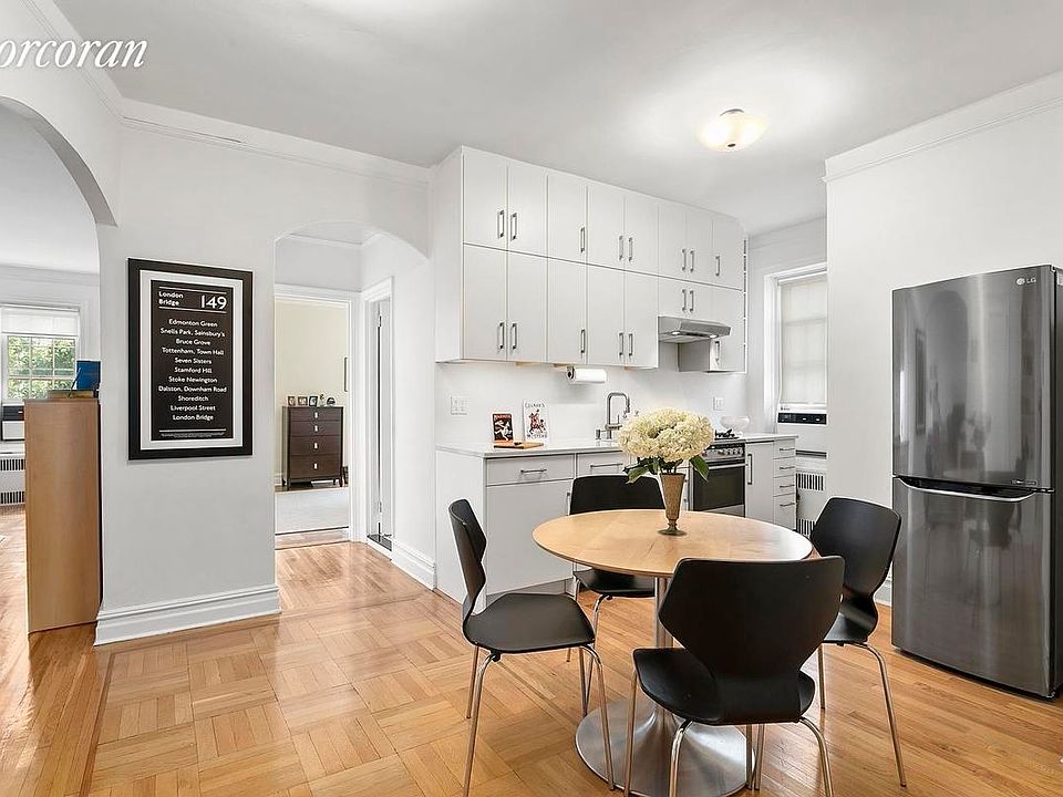 1st image of 140 8th Ave APT 6R