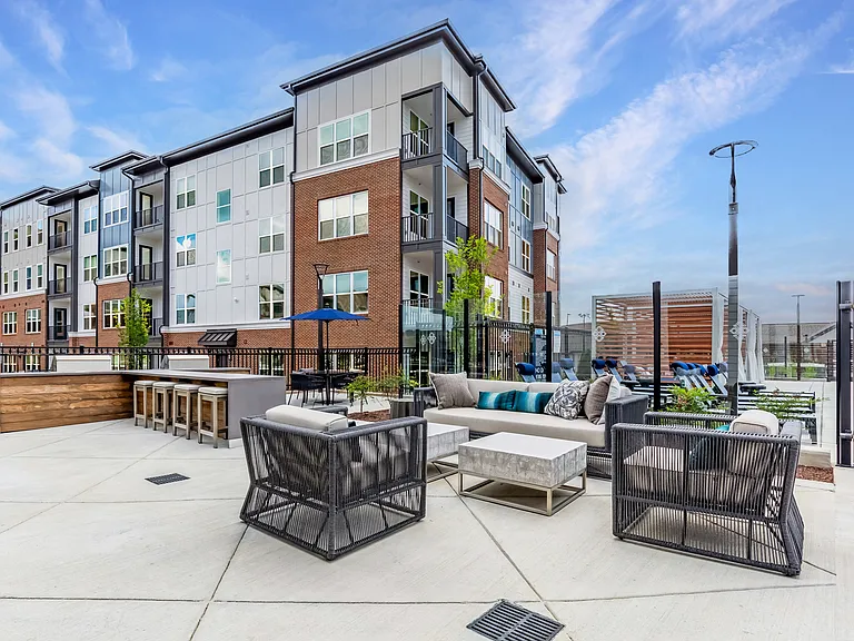 Bainbridge Market Commons — Photo 7