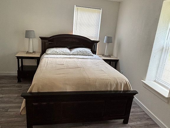 4th image of 13982 Meacham Rd #1