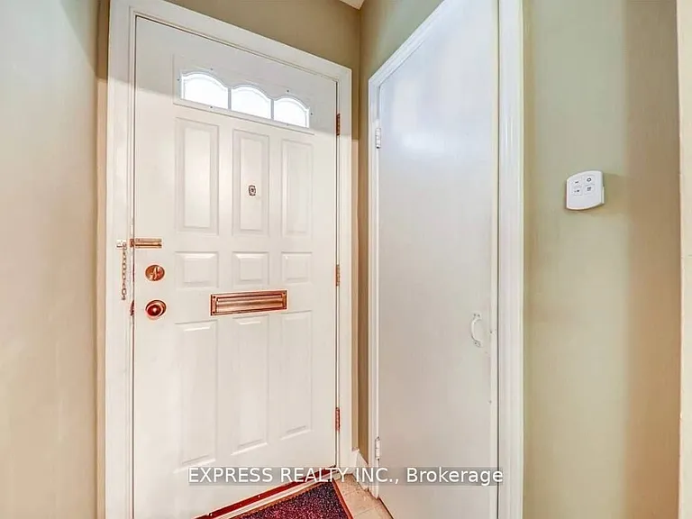 46 William Cragg Dr — Photo 4
