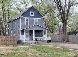 1410 SW Western Ave, Topeka, KS 66604