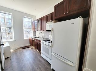 468 Harman St APT 2R, Brooklyn, NY 11237
