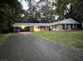 32 Crosswick Pl, Willingboro, NJ 08046