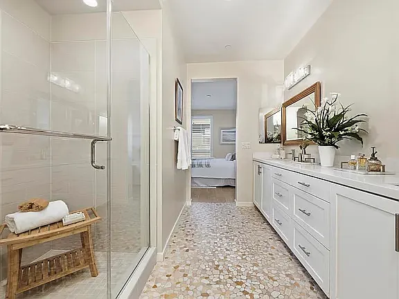1566 Vista Del Mar Way #3 — Photo 25