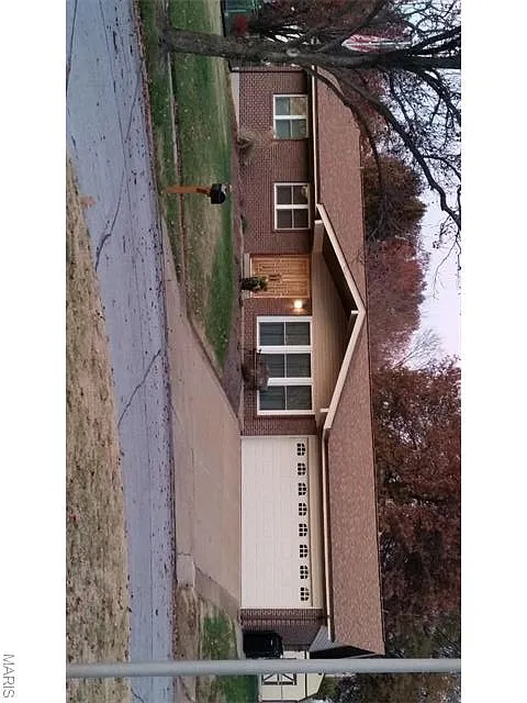 5110 Lampglow Ct photo 1