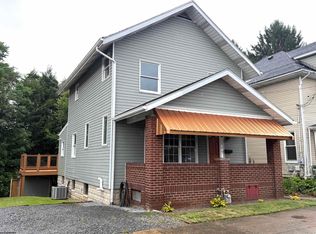 329 Lyndhurst St, Morgantown, WV 26501