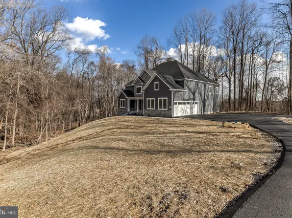 2239 Engle Rd, Fallston, MD 21047