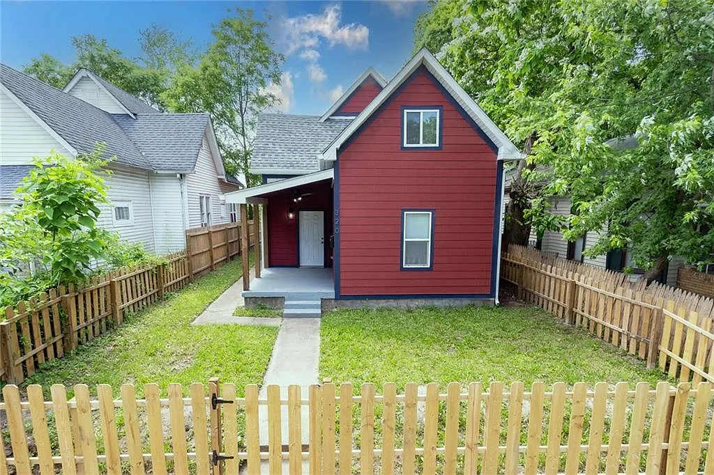Property photo 2