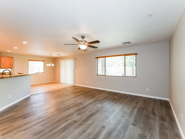 2565 E Southern Ave #119 — Photo 5