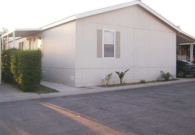 1st image of 2727 E Pacific St #120