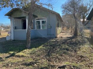 703 W 2nd St, Brady, TX 76825